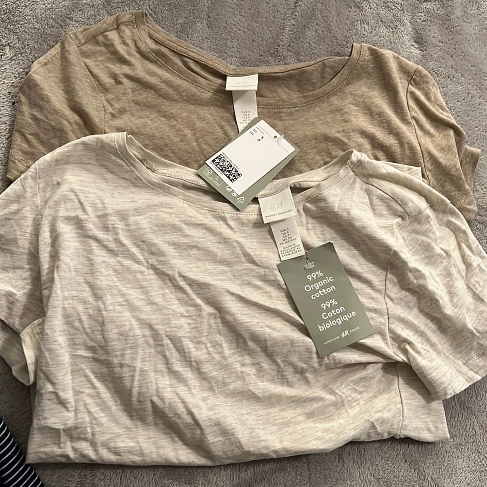 2 H&M T-shirt’s